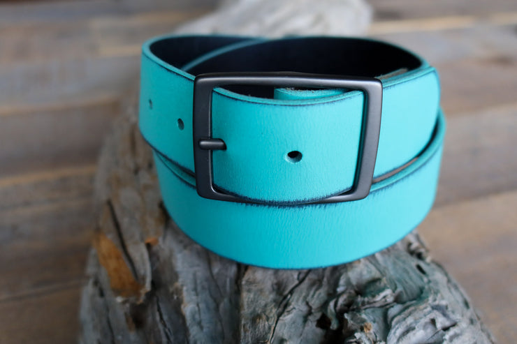 DISTRESSED AQUA LEATHER BELT