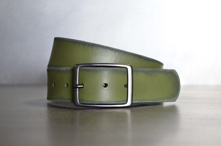 DISTRESSED CAMO LEATHER BELT