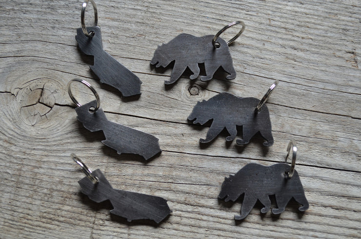 CALIFORNIA BEAR KEYCHAIN