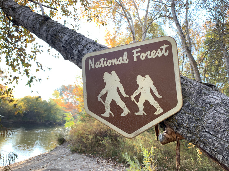 SASQUATCH HIKER SIGN