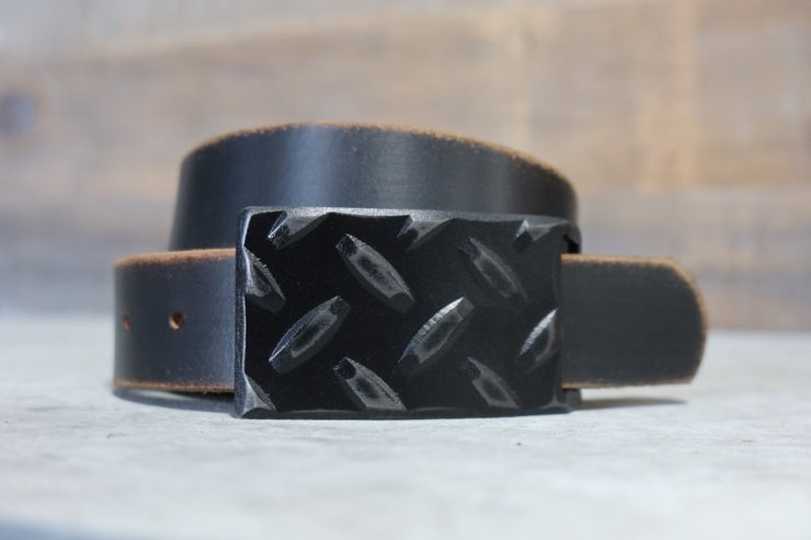 TREAD BUCKLE