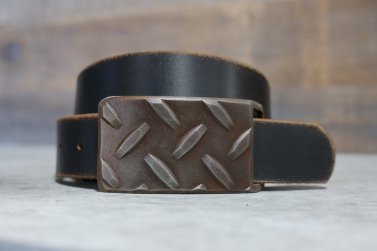 TREAD BUCKLE