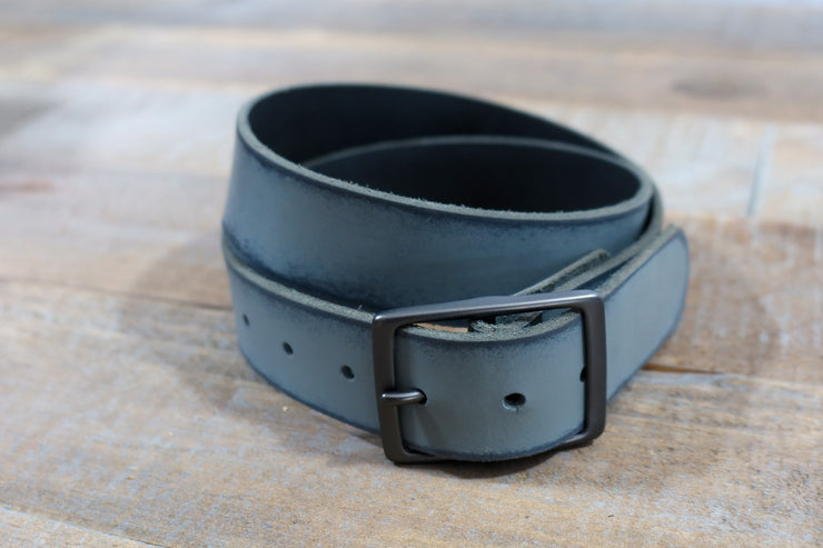 DISTRESSED SLATE LEATHER BELT